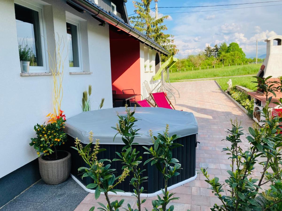 Relax Home Rajna Korenica Extérieur photo
